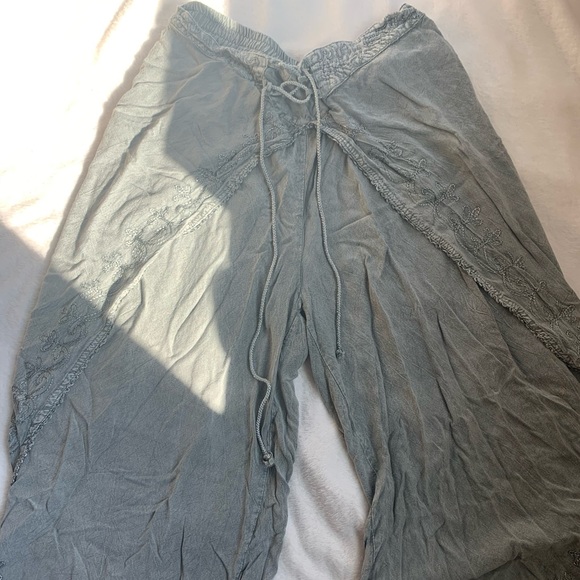Pants - my choice baggy capri pant✨